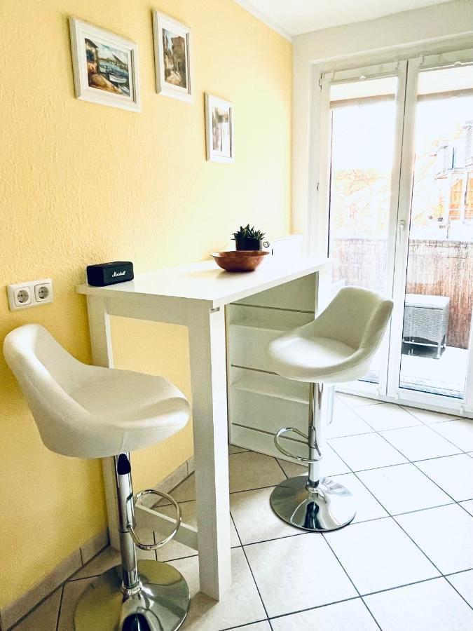 Modernes 3 Zimmer Apartment - Luise- Mit Wlan, Balkon Und Smart-Tv In City-Nahe! Эрфурт Экстерьер фото